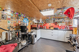 Workshop/Mancave- click for photo gallery